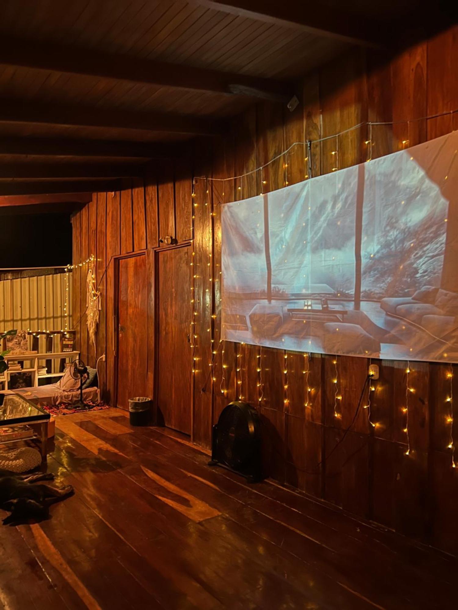 Woodstock Hostel *